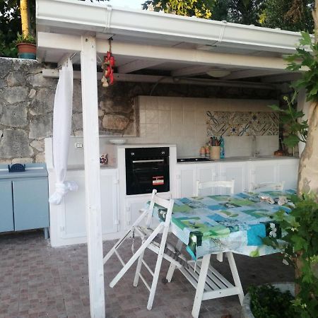 Villa Relax Amore Le Lamie di Olimpe Esterno foto