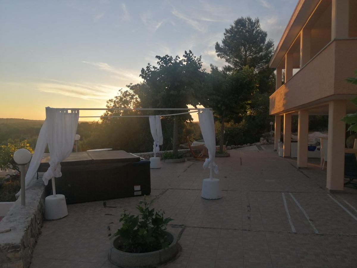 Villa Relax Amore Le Lamie di Olimpe Esterno foto